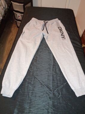 DKNY Men's Heather Light Gray Logo Joggers